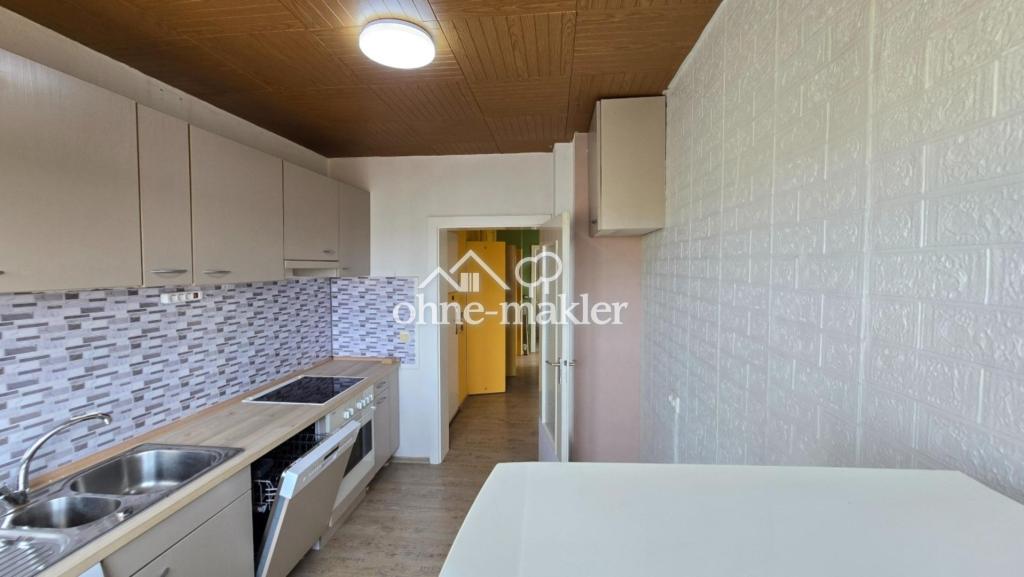 Schöne 2 Zimmer Wohnung mit Balkon in Ruhige und Zentral Lage - Photo 1
