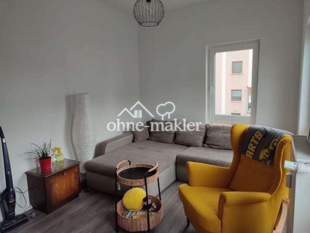 WG geeignet, 7 Zimmer, Balkon, PKW-Stellplatz, Tageslichtbäder - Photo 1