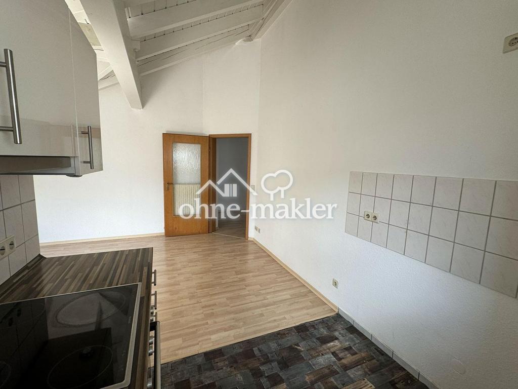 Charmante 3-Zimmer-Wohnung mit Sonnenbalkon in Cleebronn - Photo 3