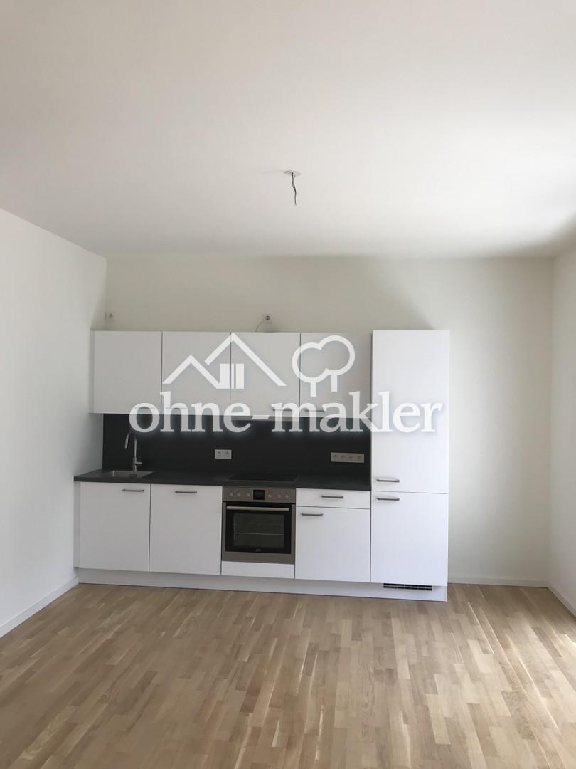 Modern 2‑room apartment with balcony in Wasserstadt Mitte – 1st floor - Photo 1