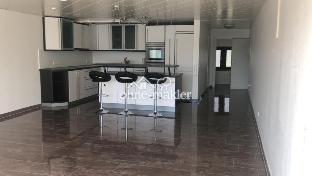 Exklusive, geräumige und gepflegte 2,5-Zimmer-Wohnung mit EBK in Reichenbach an der Fils - Foto 1