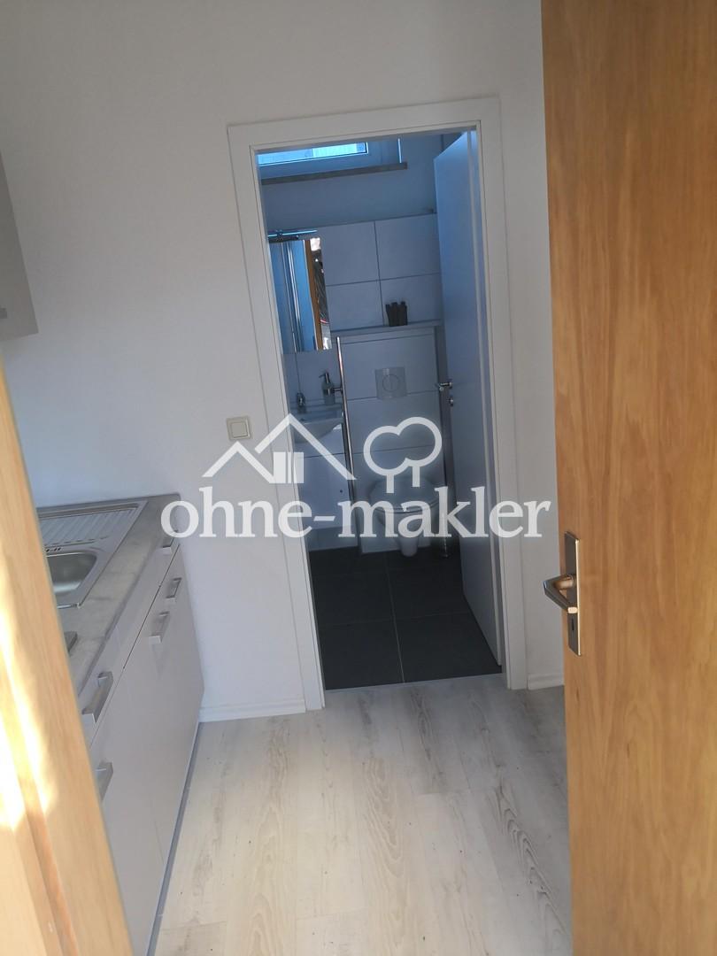 Moderne möblierte 1 Raum Wohnung im Herzen von Meerane - Photo 4