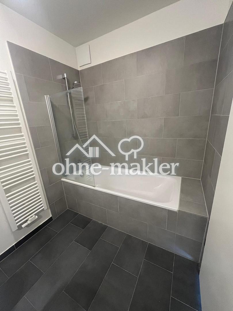 Exklusive neuwertige 3-Zimmer-Wohnung mit schönem Balkon von PRIVAT! - Photo 5