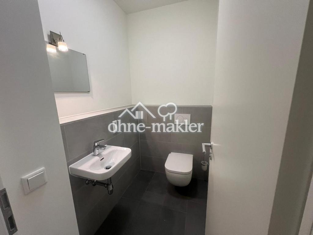 Exklusive neuwertige 3-Zimmer-Wohnung mit schönem Balkon von PRIVAT! - Photo 4