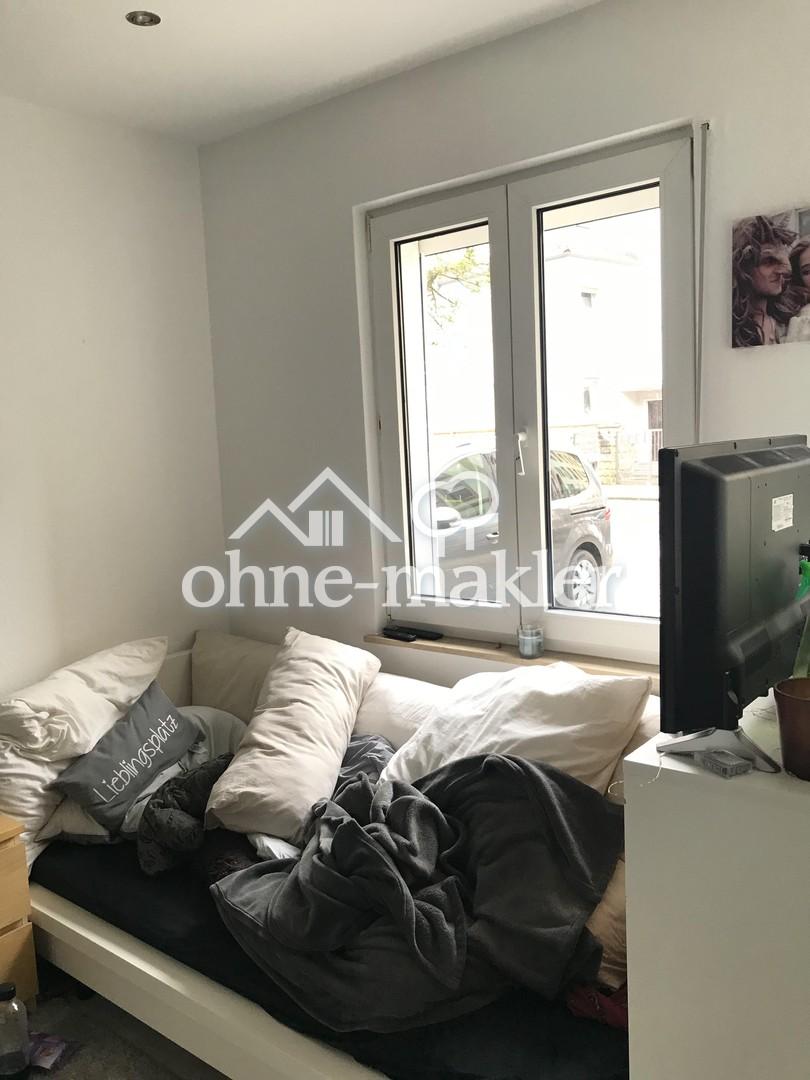 Charmantes Hinterhaus in zentraler Lage mit Stellplatz – ideal für Paar oder Zweier-WG - Photo 1
