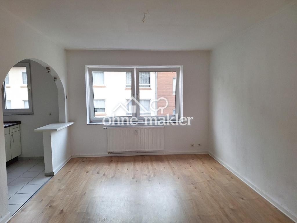 Sanierte 3,5 Zimmer-KDB Wohnung (ca. 70 qm) mit Einbauküche und Balkon / Holsterhausen - Photo 2