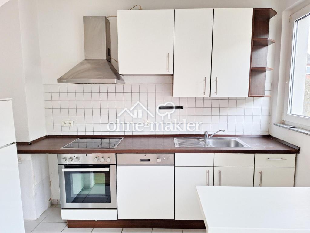 Sanierte 3,5 Zimmer-KDB Wohnung (ca. 70 qm) mit Einbauküche und Balkon / Holsterhausen - Photo 5