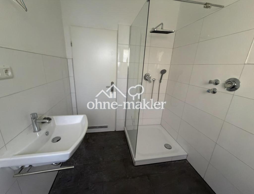 Modern sanierte 3-Zimmer-Wohnung mit Balkon in beliebter Lage in Weitmar Mark - Foto 3