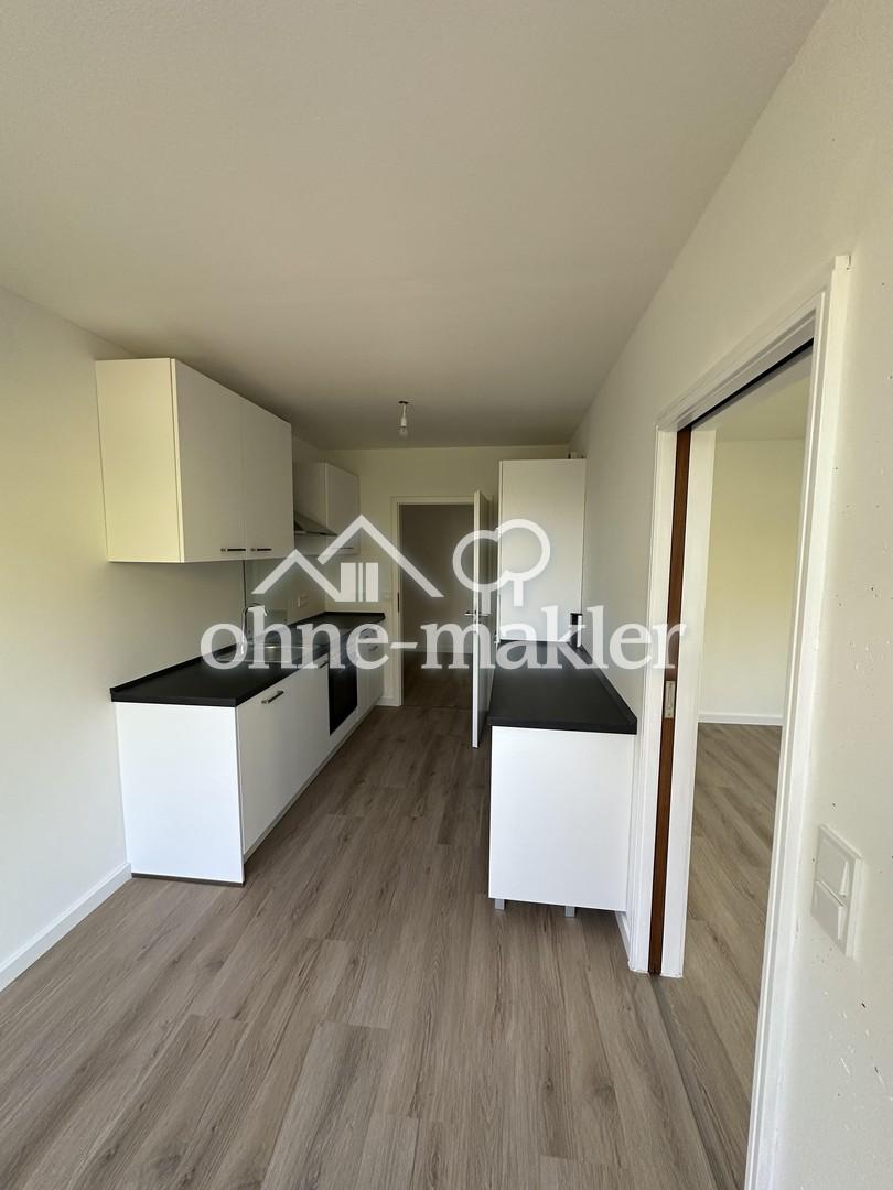 Gemütliche Wohnung (3 ZKBB) im Stadtteil Ko-Karthause inkl. Einbauküche, Balkon und Tiefgarage - Foto 4