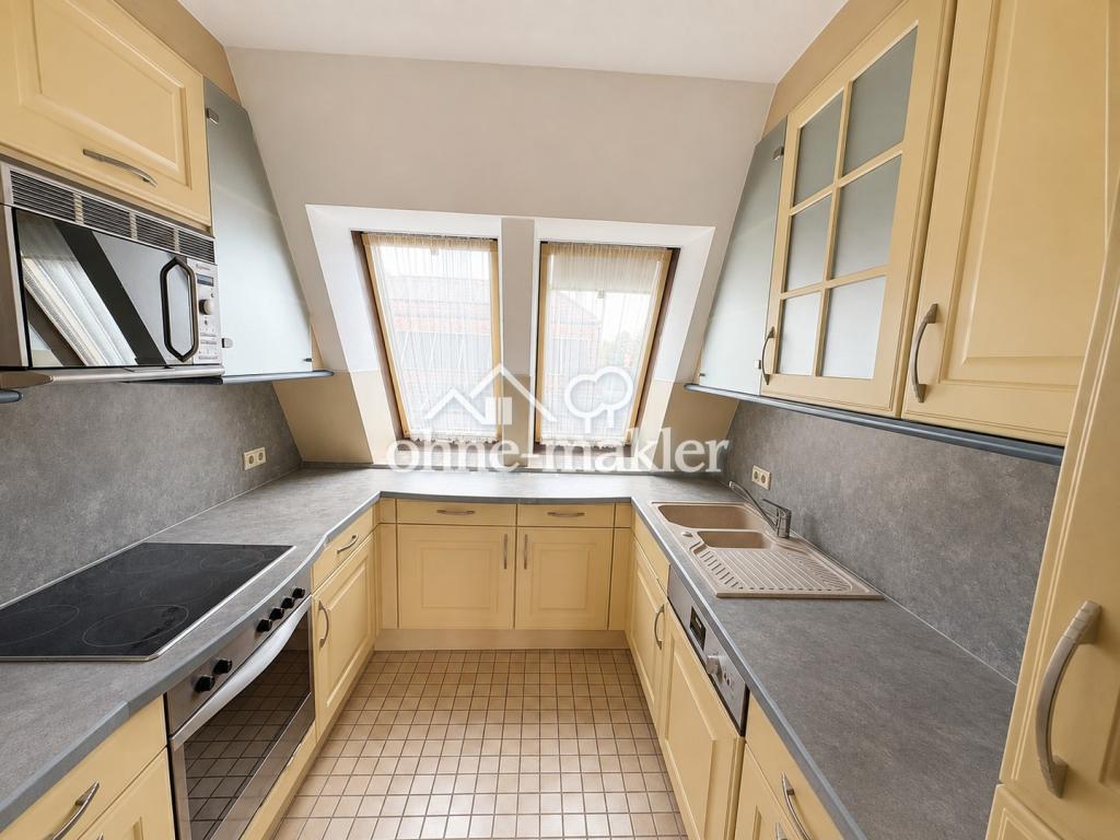 Großzügige lichtdurchflutete 4-Zi Wohnung mit EBK, Balkon und Dachterrasse - Foto 2