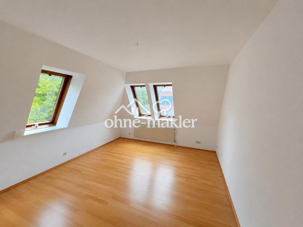 Großzügige lichtdurchflutete 4-Zi Wohnung mit EBK, Balkon und Dachterrasse - Photo 2