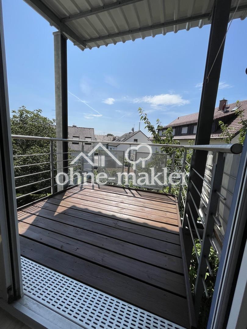 Helle, frisch renovierte Maisonettewohnung mit Süd-West-Balkon in ruhiger Lage - Photo 3