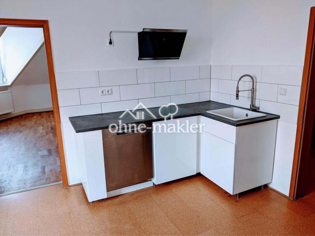 !provisionsfrei+WG-geeignet helle hochwertig sanierte 4 ZKB Altbauwohnung in Seckenheim - Photo 3