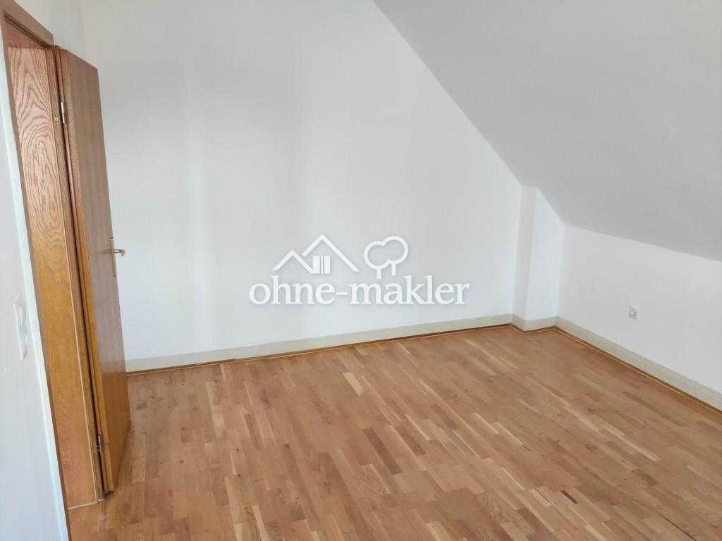 hochwertig sanierte helle 4 ZKB Altbauwohnung in Seckenheim provisionsfrei+WG-geeignet - Photo 2