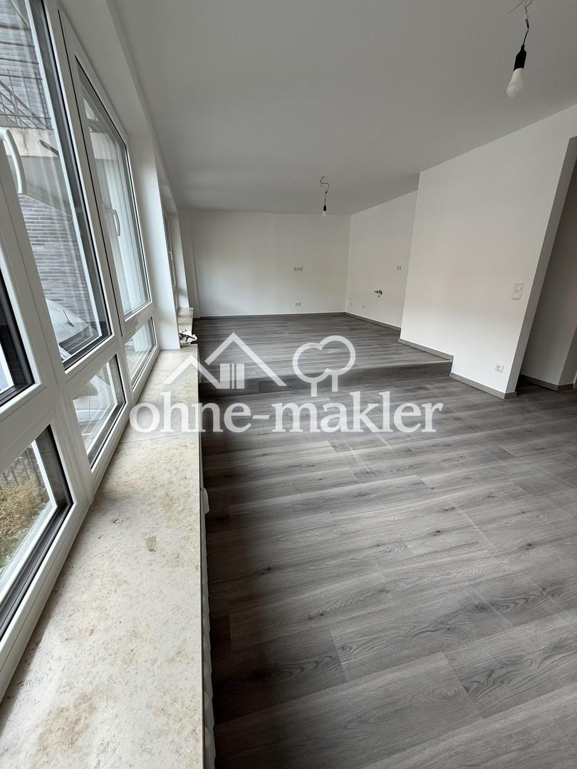 Oberkassel, Erstbezug große sanierte 2 Zimmerwohnung - Photo 2