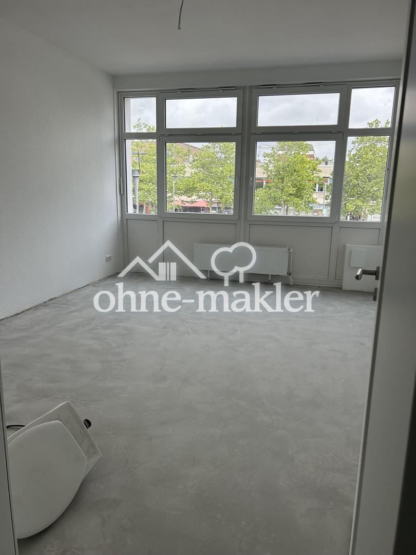 Sanierte Wohnung am Glinder Markt mit großem Balkon - Photo 5