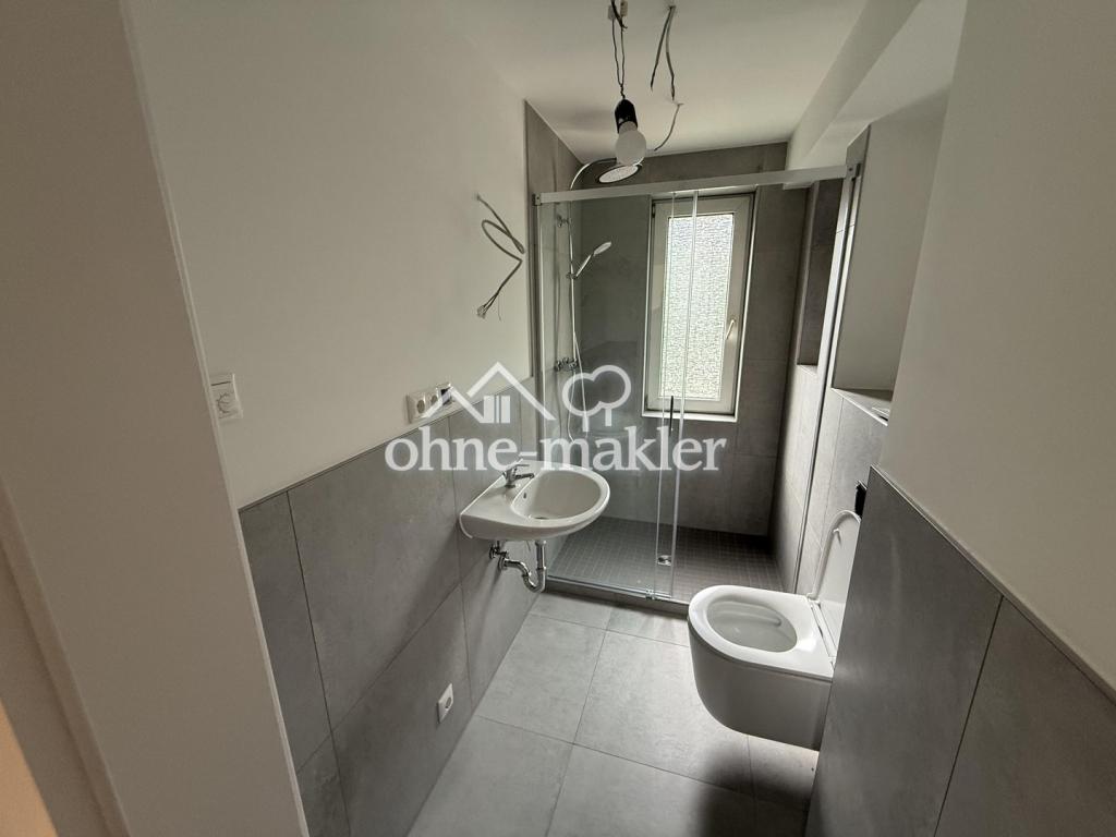 Kernsanierte 3-Zimmer Wohnung im 1. OG mit großem Balkon, Fußbodenheizung und Stellplatz - Foto 2