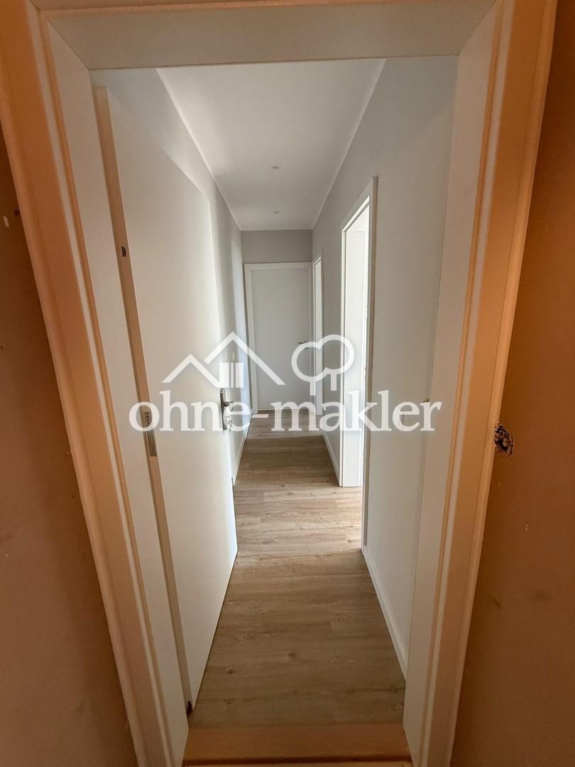 Traumwohnung im grünen Bahrenfeld, Erstbezug nach Sanierung, 3 Zi, EBK, Balkon, 1.OG, WG geeignet - Photo 5