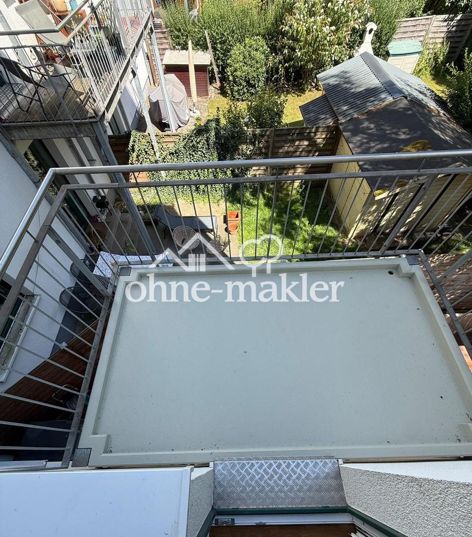 Traumwohnung im grünen Bahrenfeld, Erstbezug nach Sanierung, 3 Zi, EBK, Balkon, 1.OG, WG geeignet - Photo 2