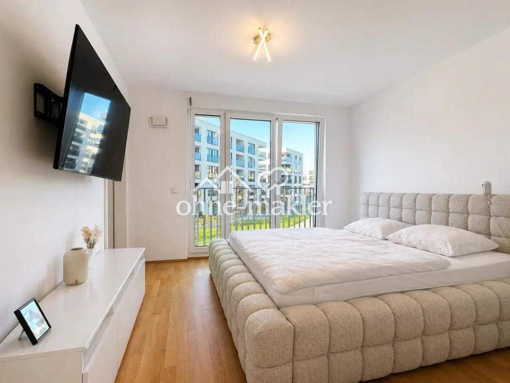 Neuwertige 3-Zimmer-Wohnung mit Balkon, zwei Bädern & TG-Stellplatz - Foto 3