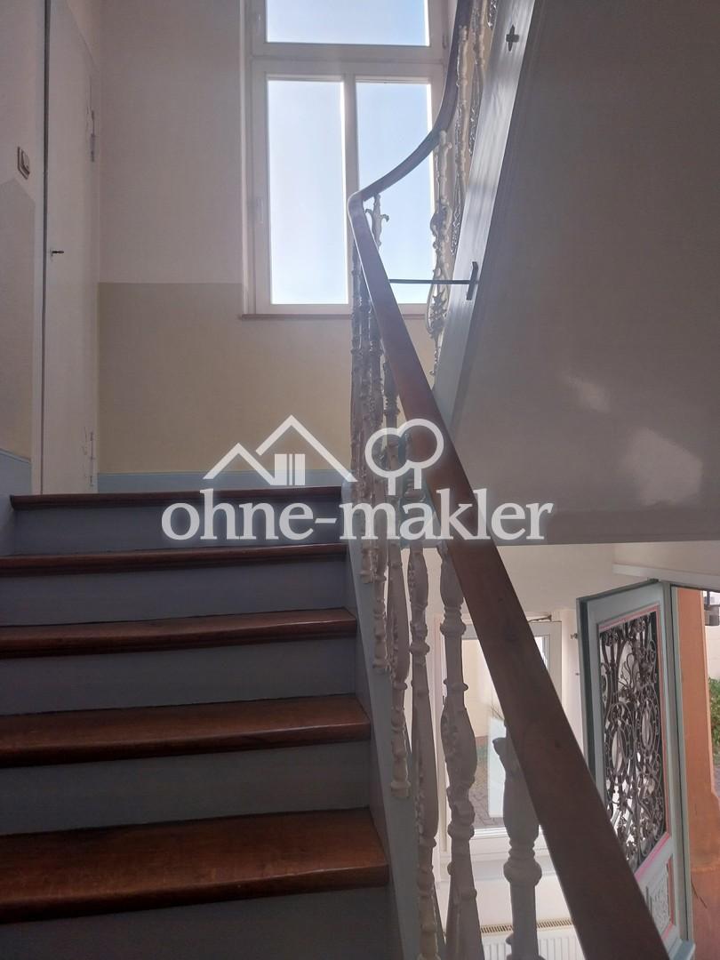 Helle 3,5-Zimmer-Wohnung (96 qm) mit Südbalkon, Garage, saniertem Bad - Photo 4
