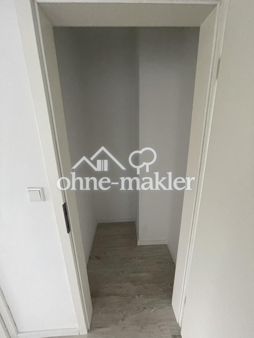 2-Zimmer Wohnung mit Balkon und Garage - Photo 1