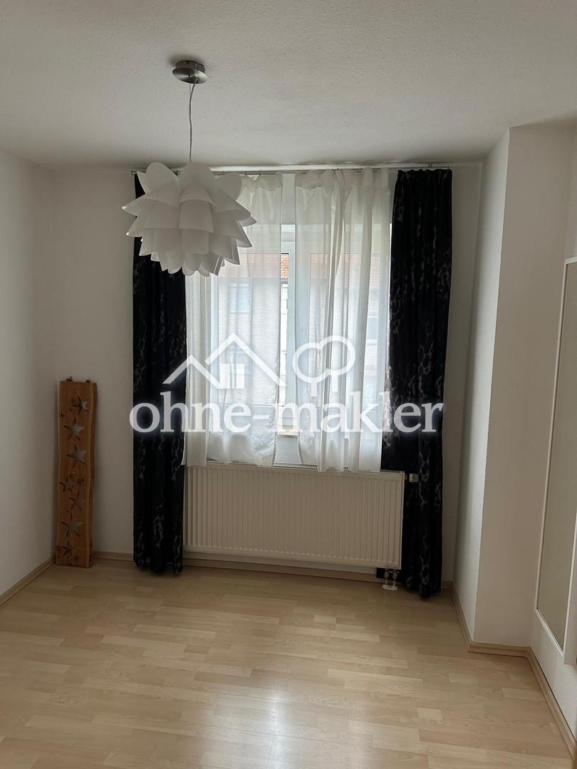 Helle 4-Zimmer-Wohnung mit Balkon und Stellplatz in Steinheim - Photo 3