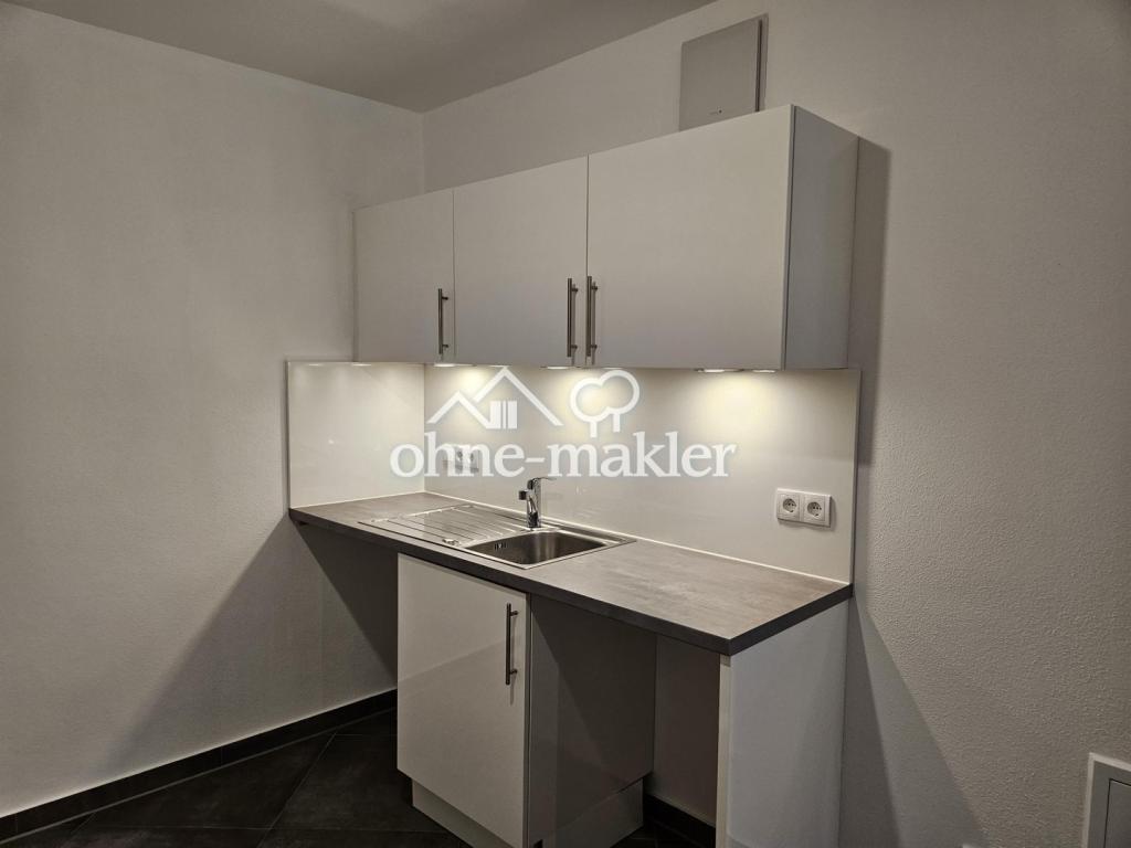 Sofort frei! Kernsanierte moderne 1-Zimmerwohnung ruhige Altstadtlage ohne KFZ-Stellplatz - Photo 5