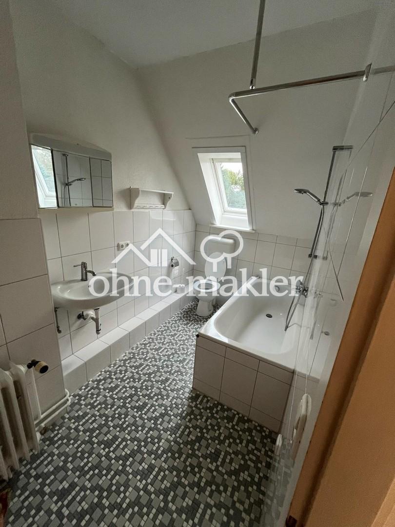 Attraktive 2-Zi Wohnung (1.OG) in ruhiger Lage mit großem Garten in Windbergen - Foto 3