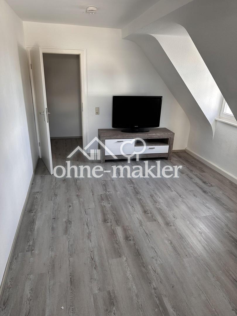 2-Zimmer-Wohnung mit neuwertiger EBK + saniertem Tageslichtbad zentral in Ubstadt - Photo 2