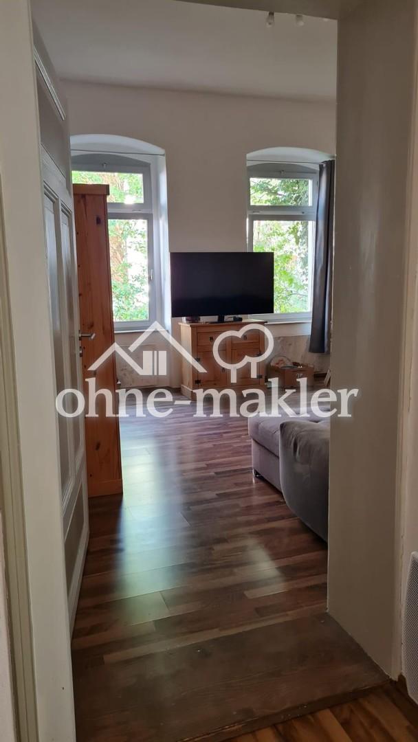 Große Wohnung im Hochpaterre - Foto 1