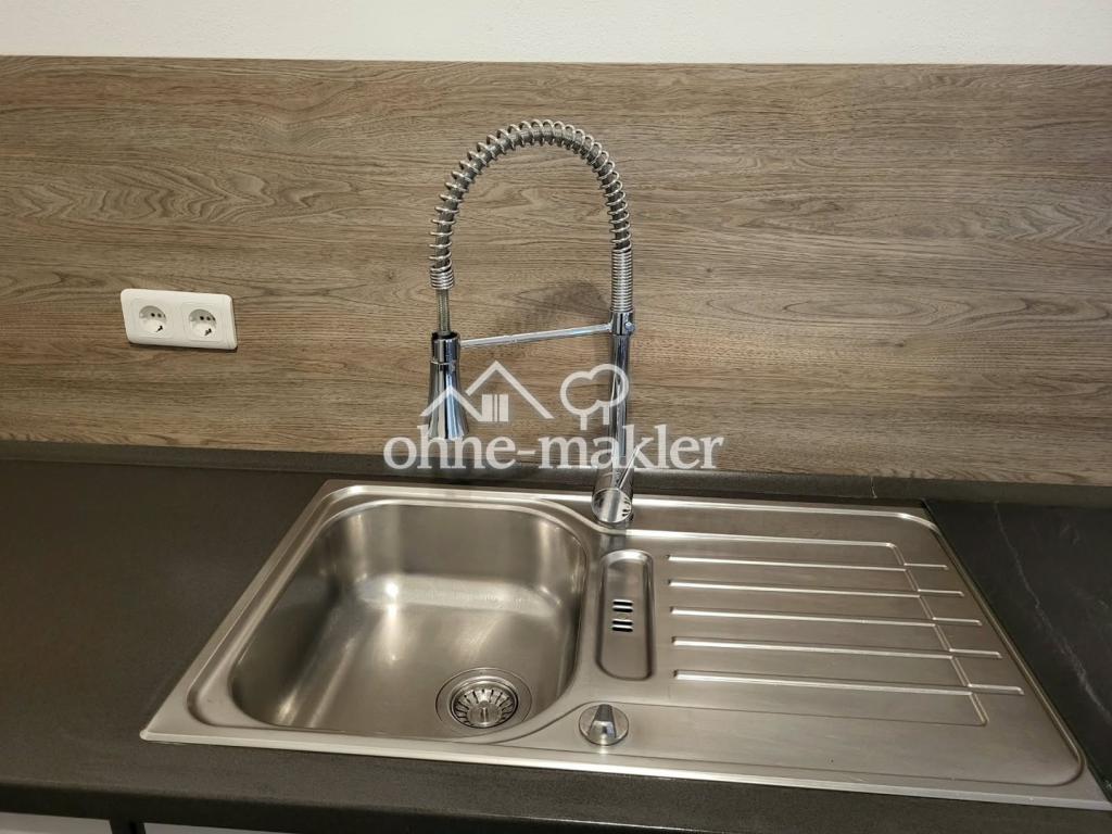 Große Wohnung im Hochpaterre - Foto 4