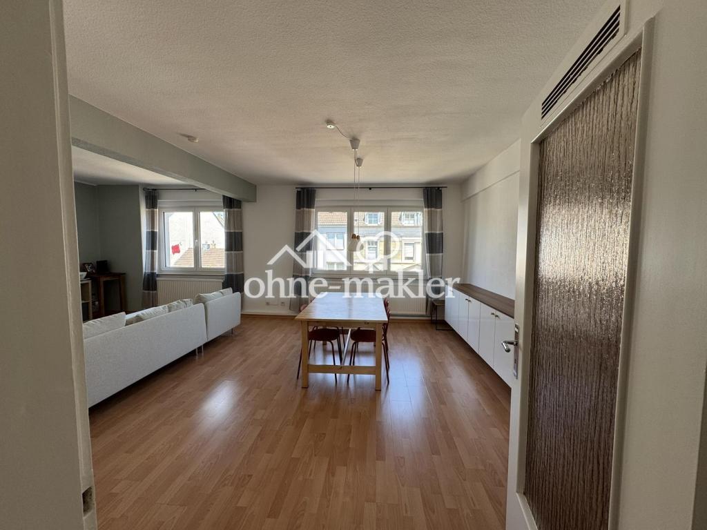 Provisionsfrei,renoviert,ruhig,95qm Wohnung 3,5 Zimmer+Küche mit EBK,Tageslichtbad,Südbalkon - Photo 2