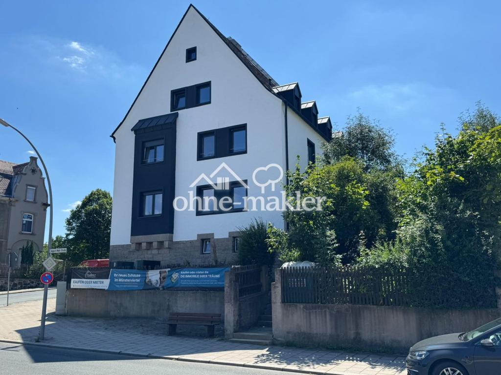 Erstbezug - Sanierte 3-Zimmer DG Wohnung mit Panoramablick - Foto 3
