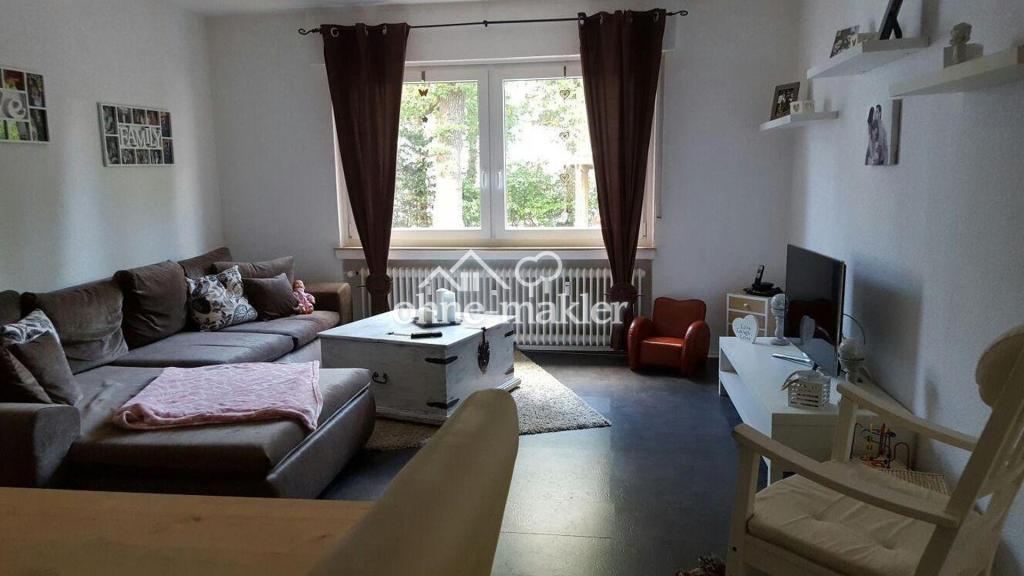 Großzügige Wohnung mit ausgebauten Kellerräumen und Terrasse in Reinshagen - Foto 1