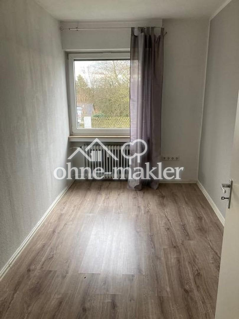 Großzügige Wohnung mit ausgebauten Kellerräumen und Terrasse in Reinshagen - Foto 4