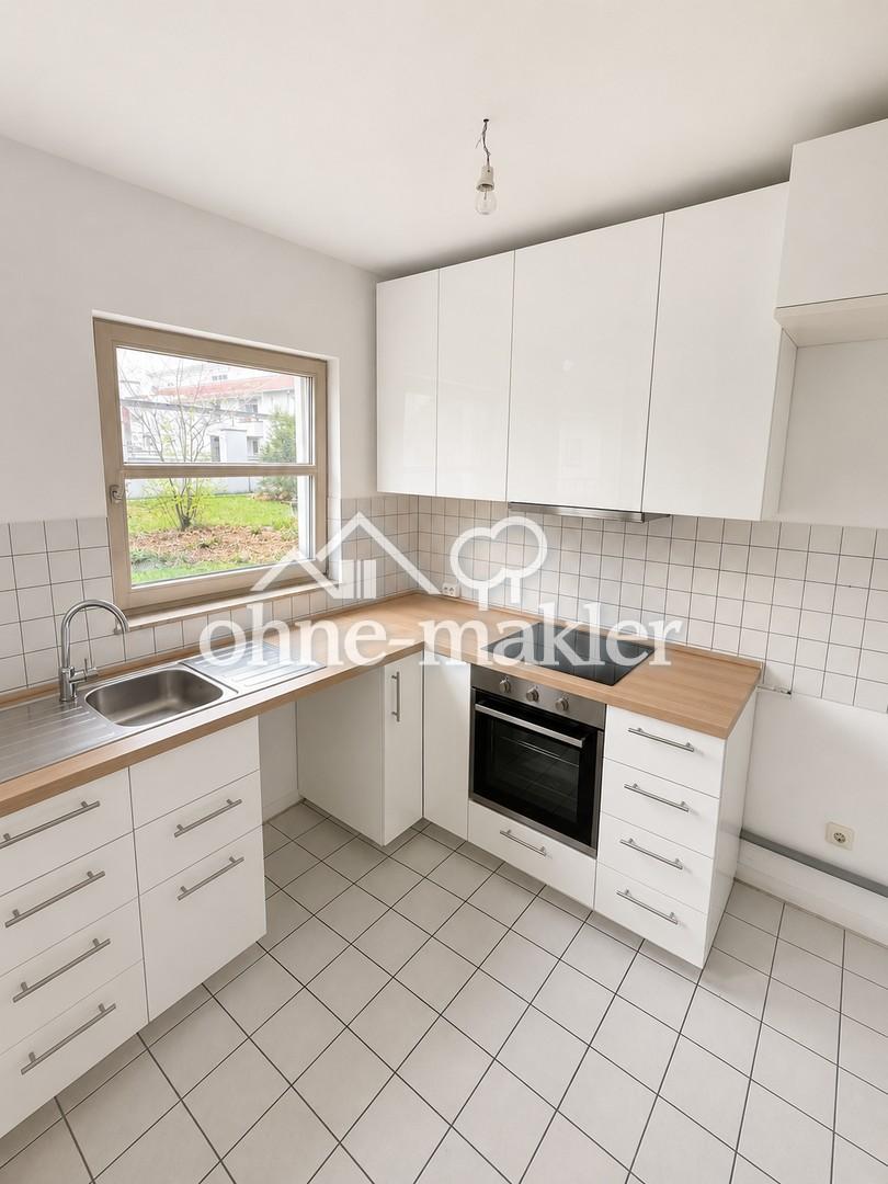 Erstbezug nach Renovierung: 3,5 Zimmer, große Terrasse, neue Küche & TG-Stellplatz - Foto 2
