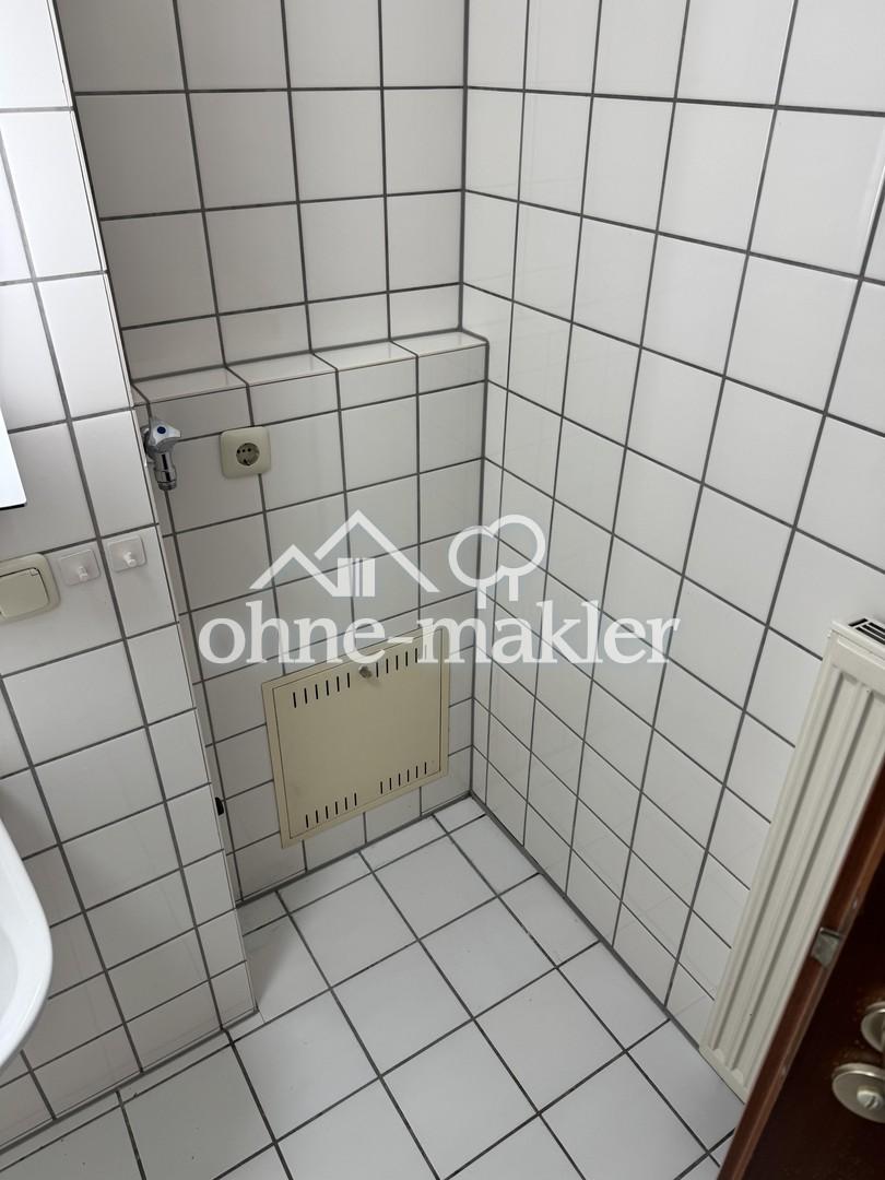 Erstbezug nach Renovierung: 3,5 Zimmer, große Terrasse, neue Küche & TG-Stellplatz - Foto 4