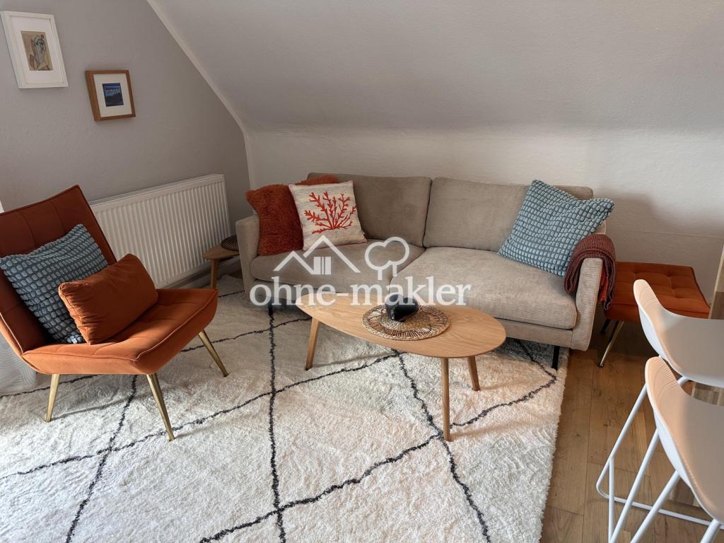Geschmackvoll möblierte 2-Zi.-Wohnung mit EBK in Solingen-Wald, frei ab 1.11.26 - Photo 1
