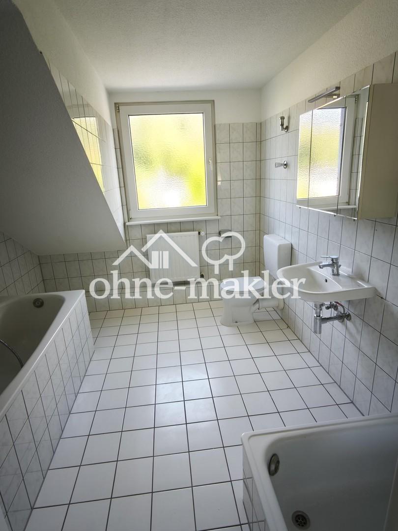 Erstbezug nach Renovierung: Helle 2-Zimmer-Wohnung mit EBK in Elberfeld (Ideal für WG & Paare)! - Photo 2