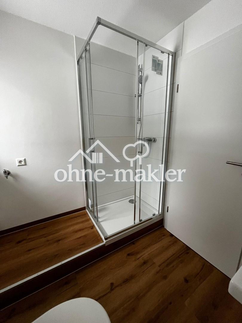 Modern renovierte 2‑Zimmer‑Wohnung mit Einbauküche - Photo 2
