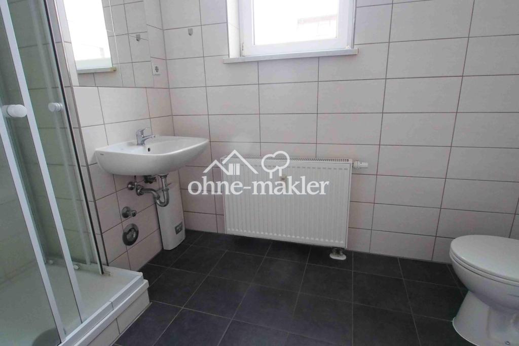 Gut geschnittene 3-Raum-Wohnung mit Einbauküche in Halle-Südstadt - Photo 3