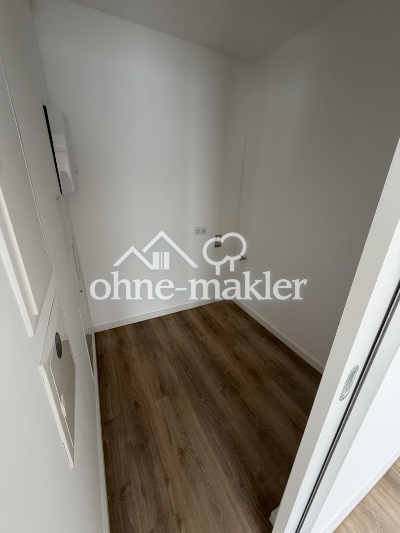 Moderne 3 Zimmer WHG mit Balkon in zentraler Lage - Photo 5