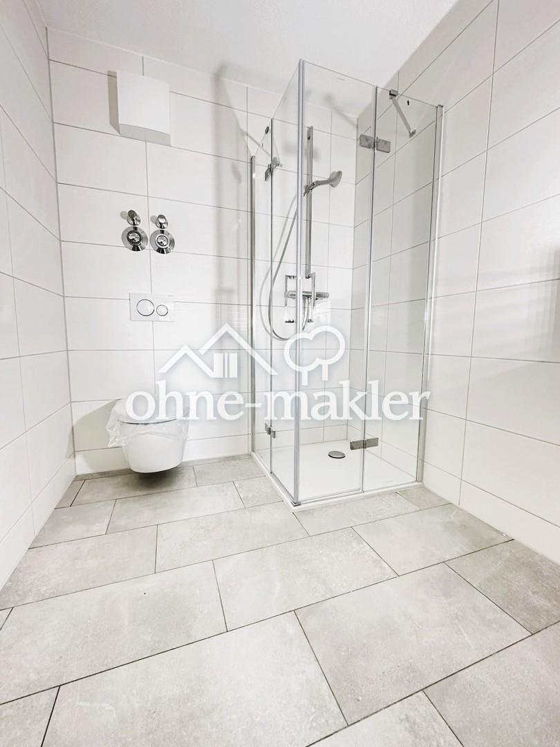 Erstbezug nach Kernsanierung 2,5 Zim.-Wohnung am See mit Balkon in Singen - Photo 2