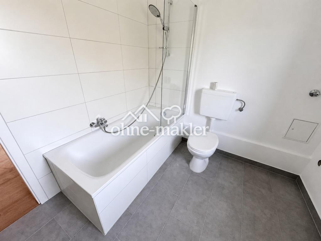 3 Zimmer Wohnung mit eigenem Garten - Erstbezug nach Renovierung - Photo 3
