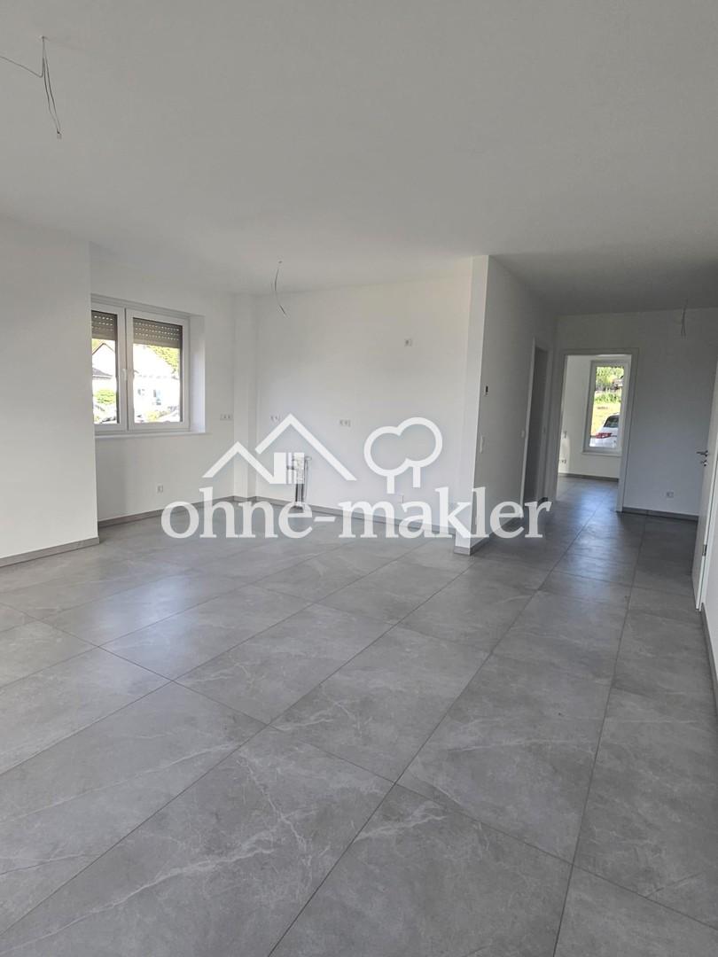 **Stilvoller Neubau-Charme! Helle, zentrale Erdgeschosswohnung!!** - Foto 1