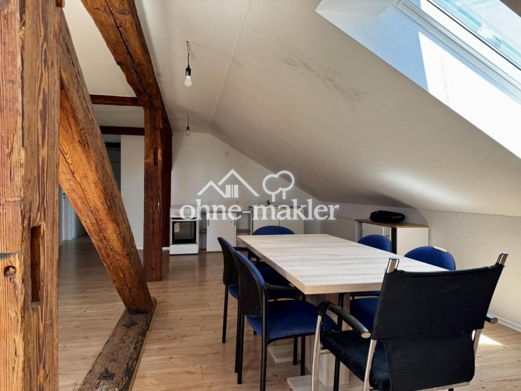 2,5-Zimmer-Dachgeschosswohnung mit ca. 100 m² - Photo 1