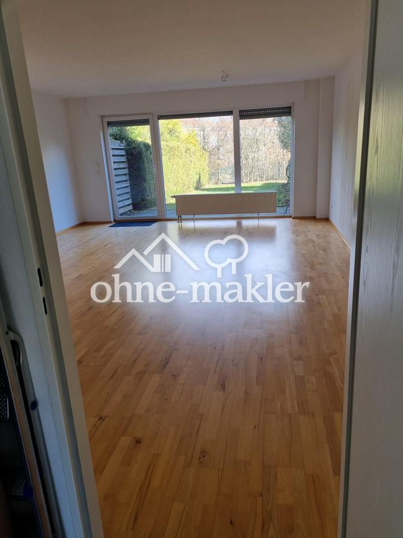 Schönes, ruhig gelegenes Reihenmittelhaus (Energiekl. B), 4 Zi, 2 Bäder, Garage, 200m zur U-Bahn - Foto 2
