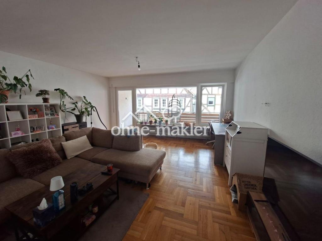 Großzügige 2-Zimmer-Wohnung mit Balkon & Parkett – ca. 91 m² zentral in Schotten - Photo 1