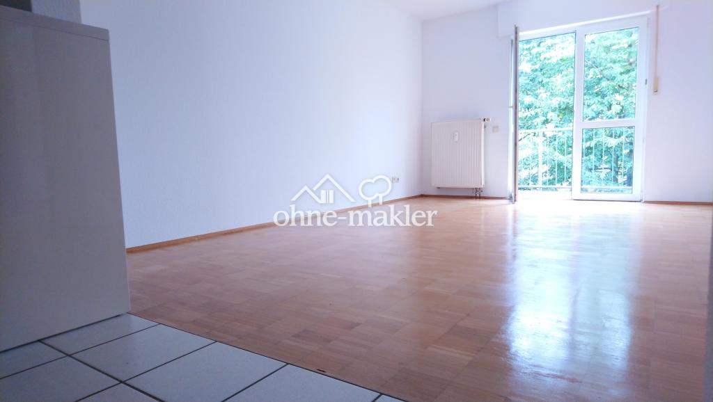 Barrierefreie 2.5-Zimmer-Wohnung mit TG-Platz und kleinem Balkon - Foto 1